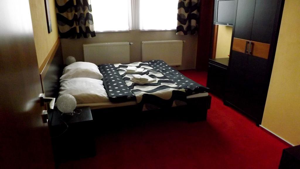 Guest House Penzion Fortuna Lazy pod Makytou Room photo