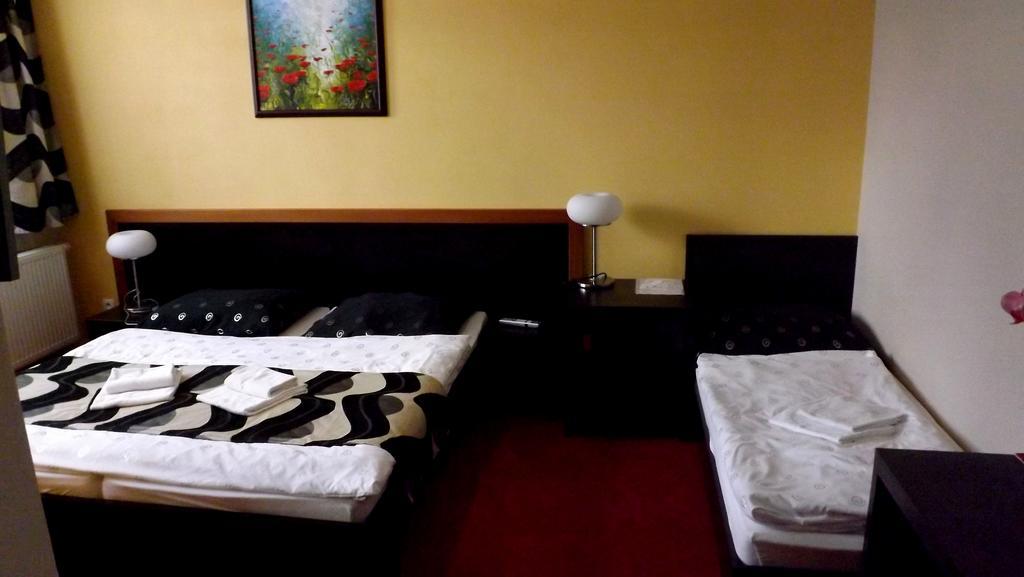 Guest House Penzion Fortuna Lazy pod Makytou Room photo