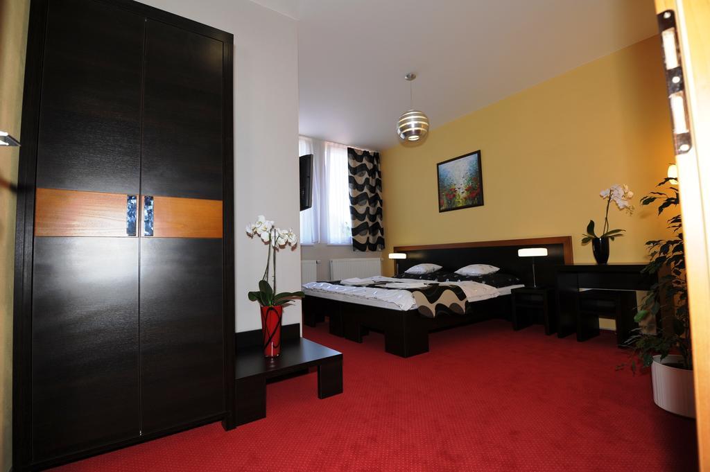 Guest House Penzion Fortuna Lazy pod Makytou Exterior photo
